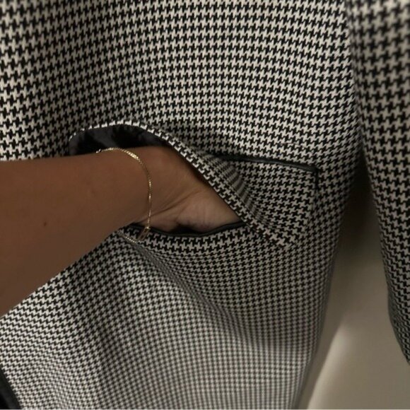Express Monochrome Houndstooth Jacket Coat Size Medium Dark Academic Chic - Picture 7 of 8